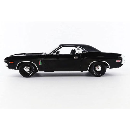 1970 Dodge Challenger Black Ghost 1:18 Model Car