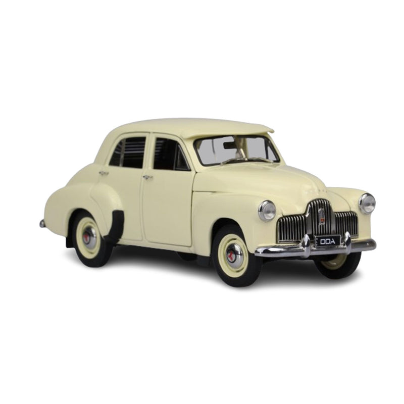 DDA 1948 FX Holden Sedan 1/24 skalmodell