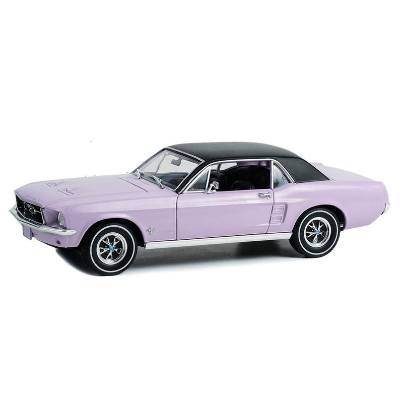 1967 Ford Mustang Coupe 1/18 Scale -malli