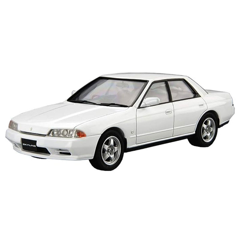 Aoshima Nissan Skyline GT-S-T HCR32 1/24 Model