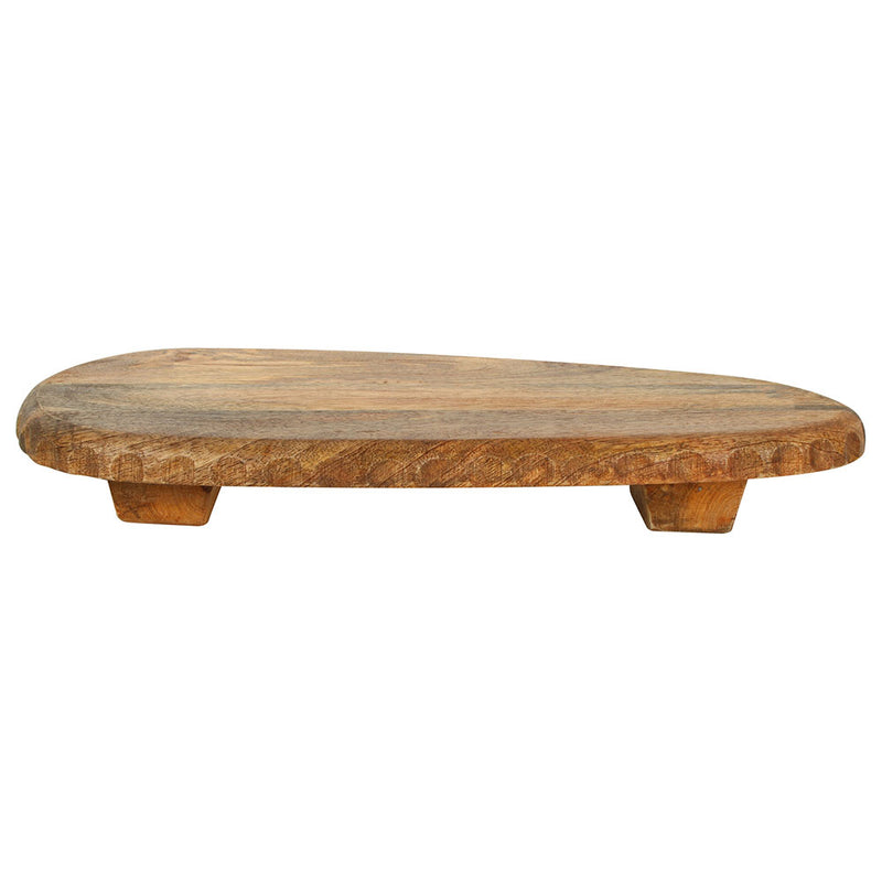 Emli Mango Wood Cheping Board jalusta jaloillaan