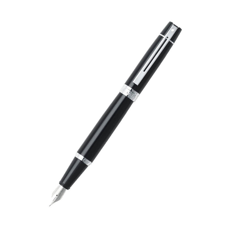 300 glansig svart/krompläterad penna