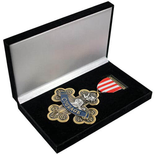 Wizard of Oz Courage Medal Limited Edition Replica